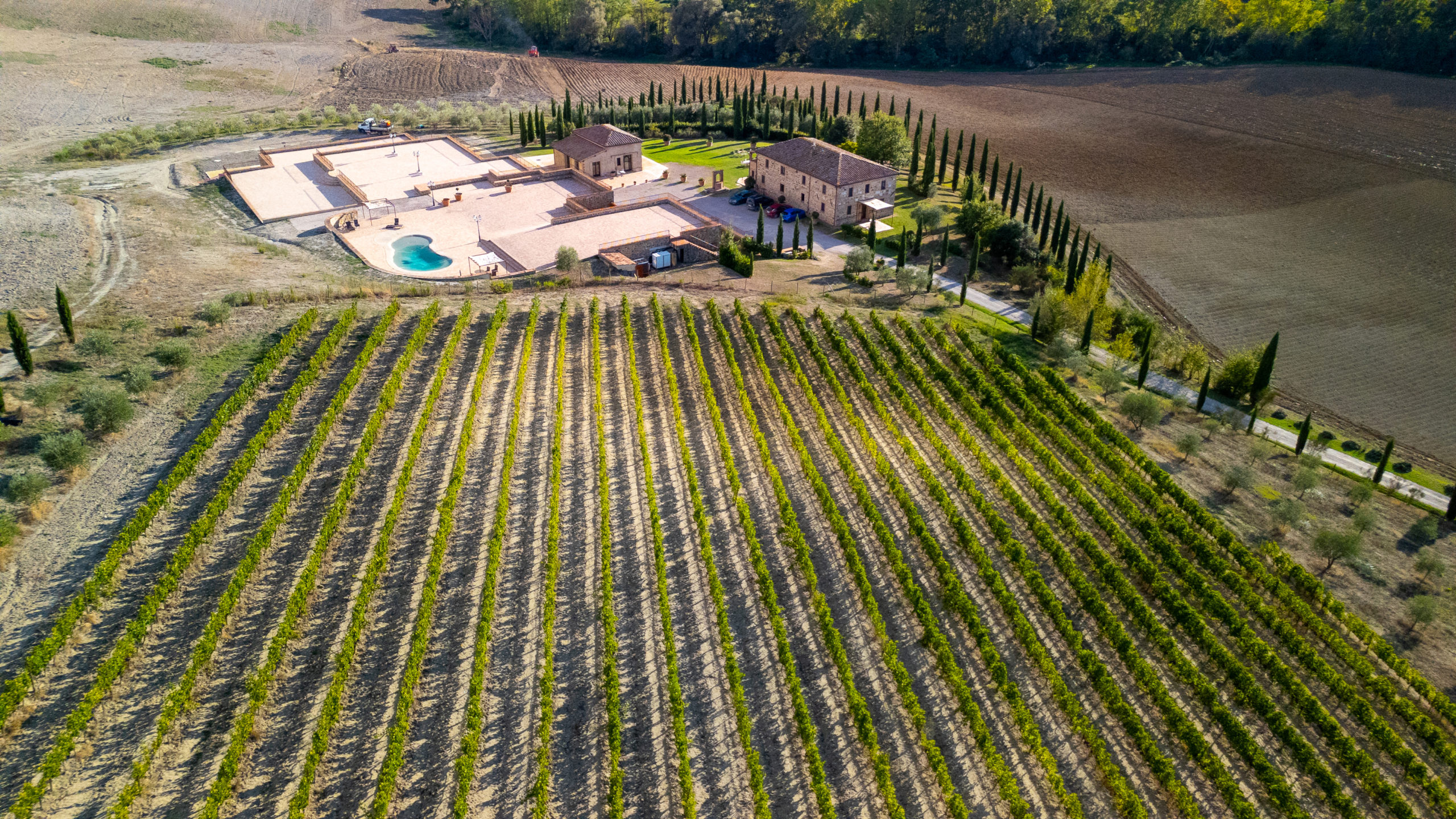 Cordella Winery Resorts Restaurant & Estate - Brunello di Montalcino