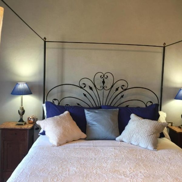 Superior King Room a Montalcino Cordella Winery Resorts